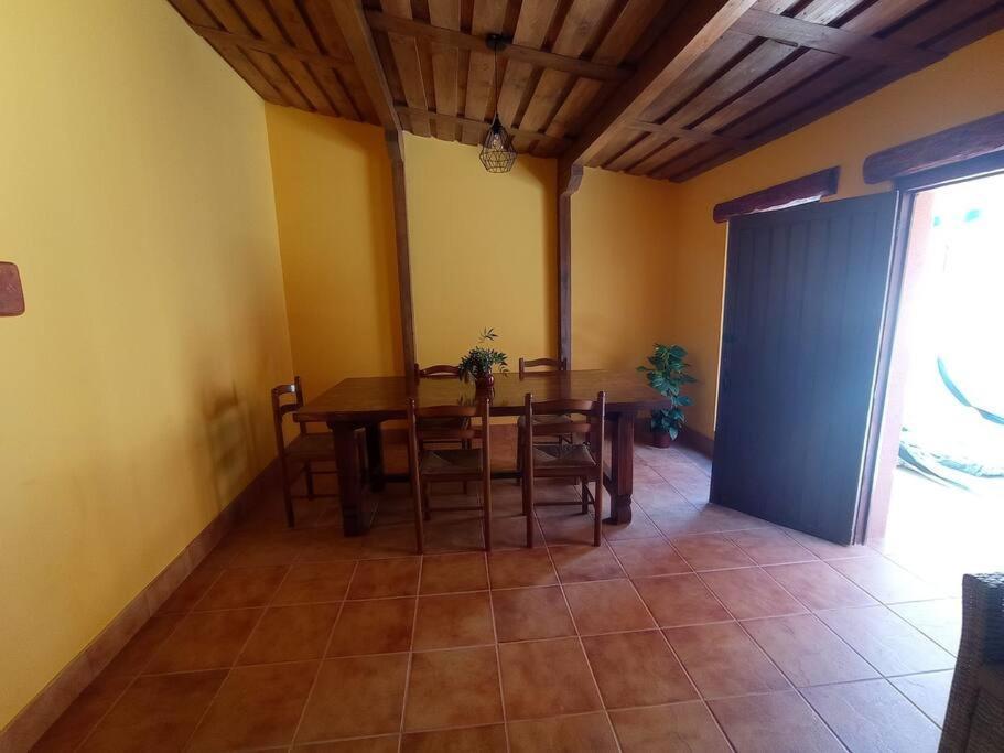 Villa Agradable Casa Antigua Reformada Con Patio à Espejon Extérieur photo